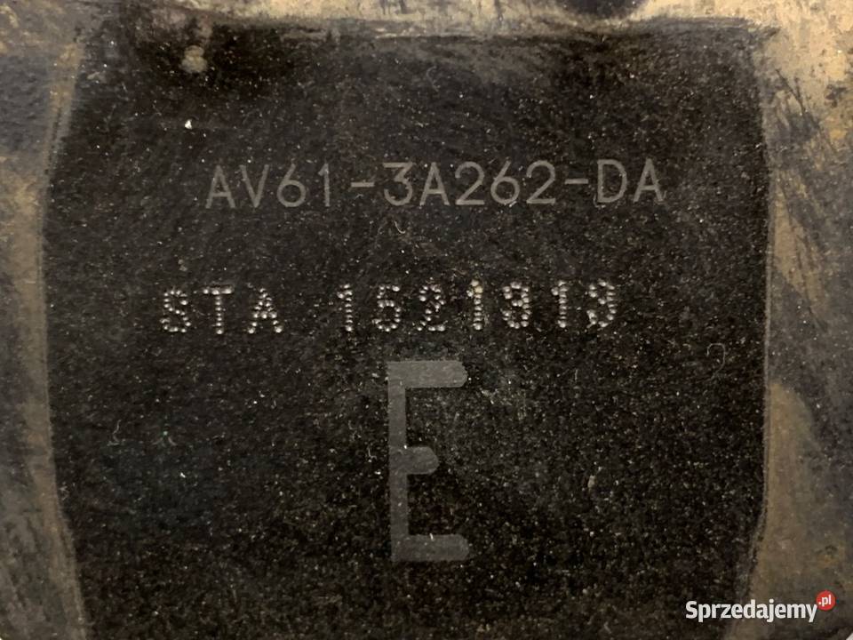 WAHACZ PRAWY PRZÓD VOLVO V40 Hatchback sprzedam