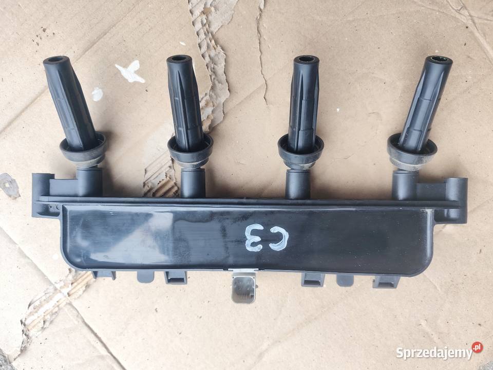 Cewka zapłonowa citroen C3 14 benzyna Hella