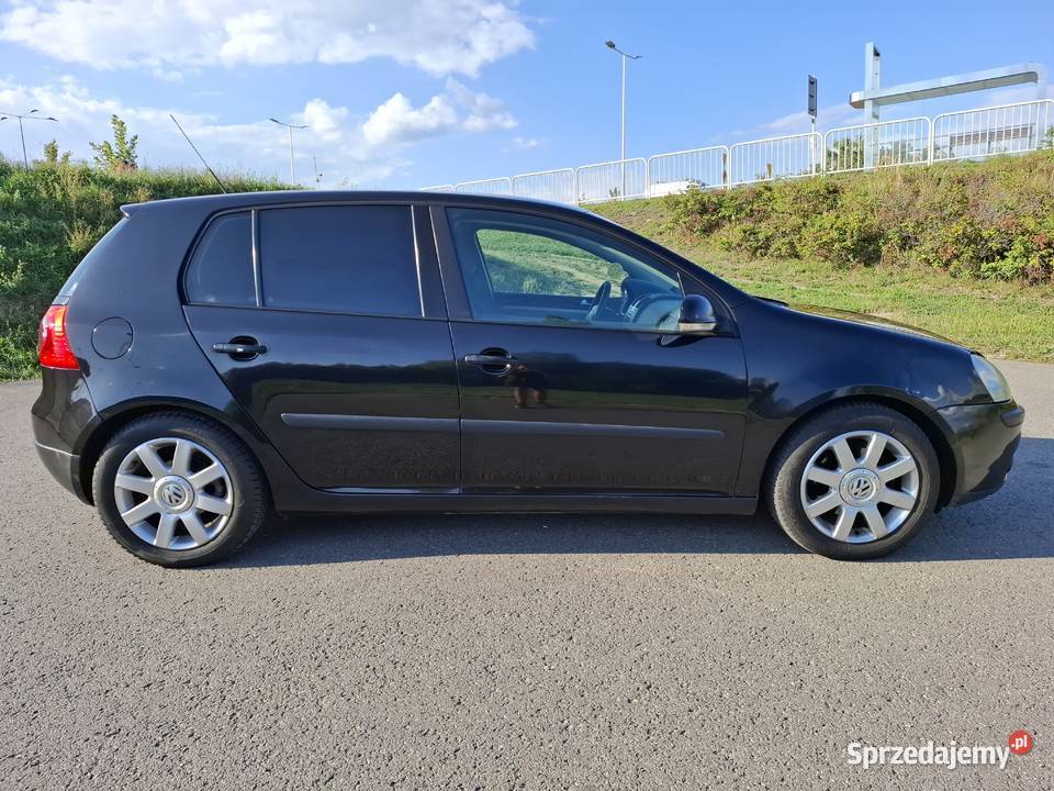 VW Golf 5 2007r 16 Gaz LPG 4/5 Rzeszów sprzedam