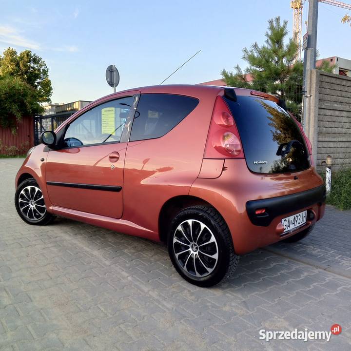 Peugeot 107 10 benzyna Klima ładny manualna Rumia