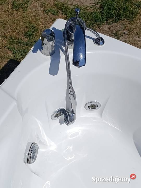 Wanna narożna POOLSPA z hydromasażem 142x142 Góra Kalwaria