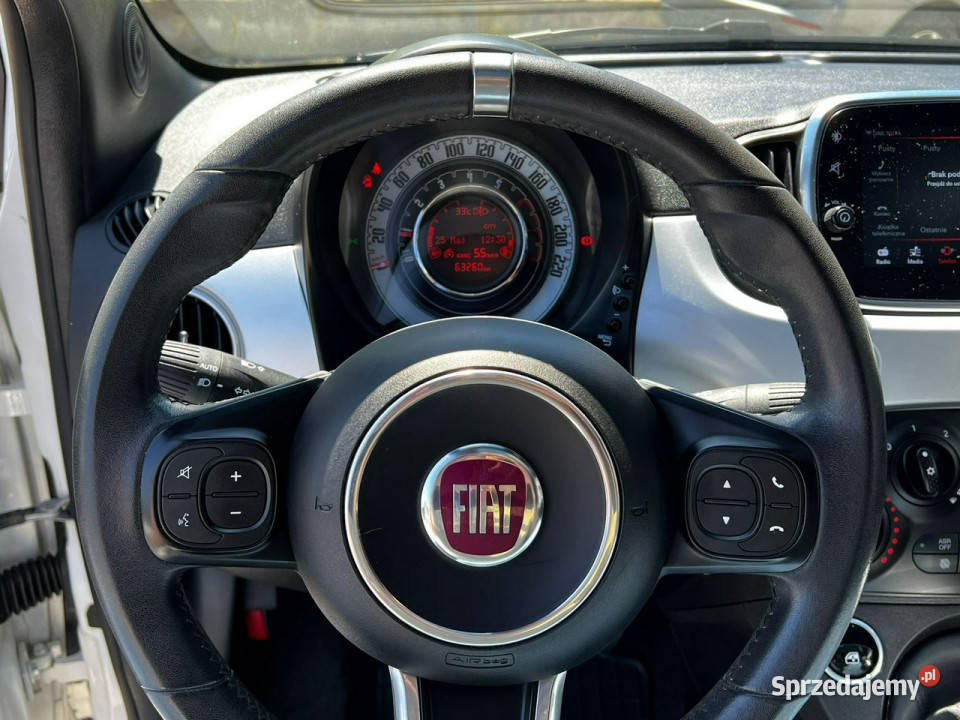 Fiat 500 Salon Hey Google Panorama CarPlay I czujnik parkowania