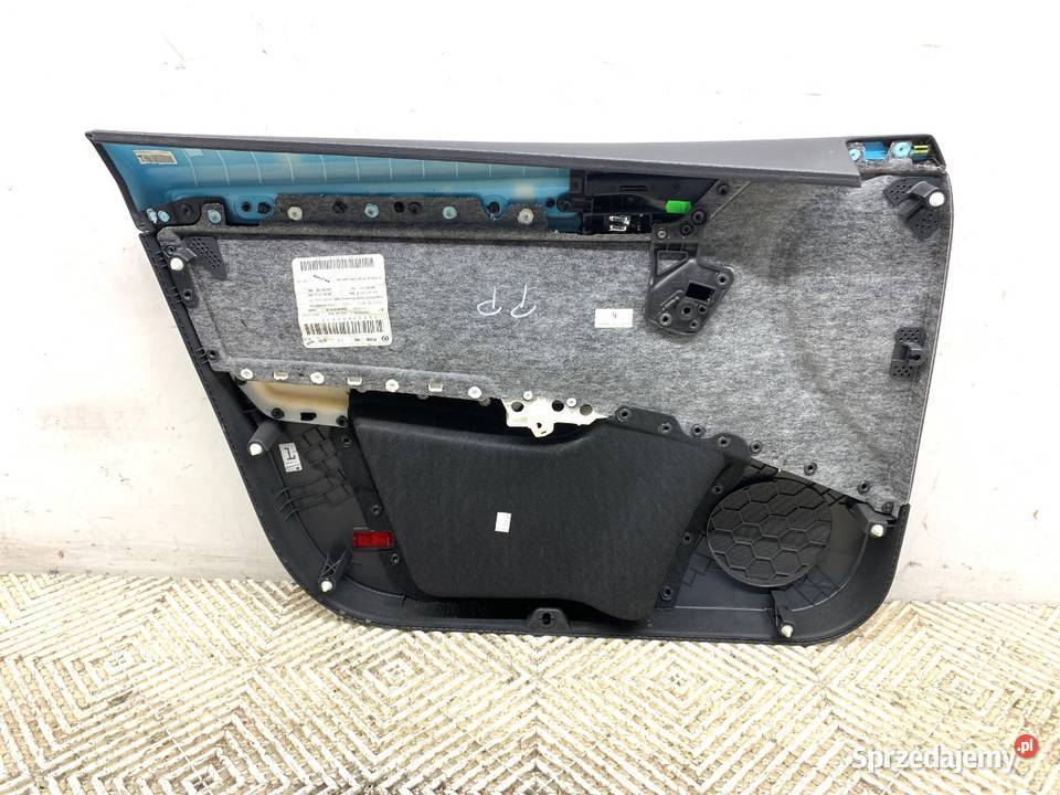 BOCZEK DRZWI PRAWY PRZÓD SKODA OCTAVIA III Kombi osobowe