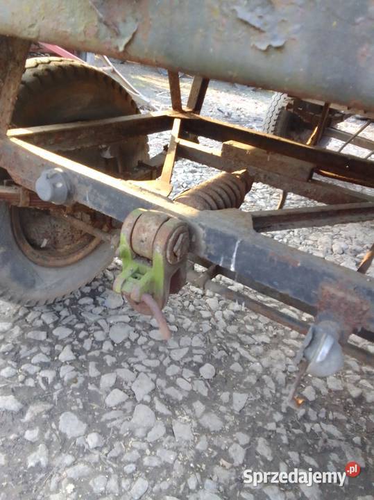 Przyczepa rolnicza Bzowiec