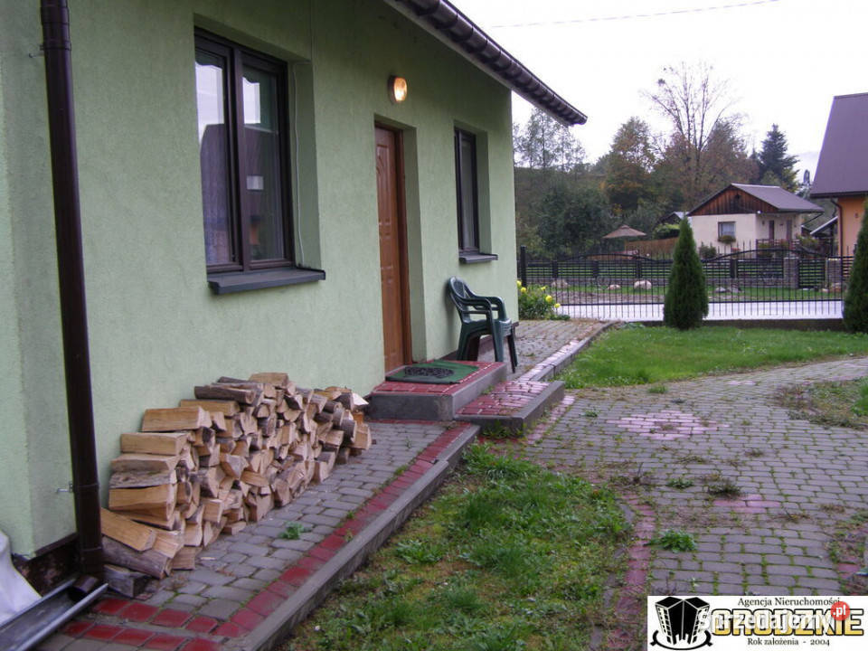 Niewielki emeryta rodziny Makowa