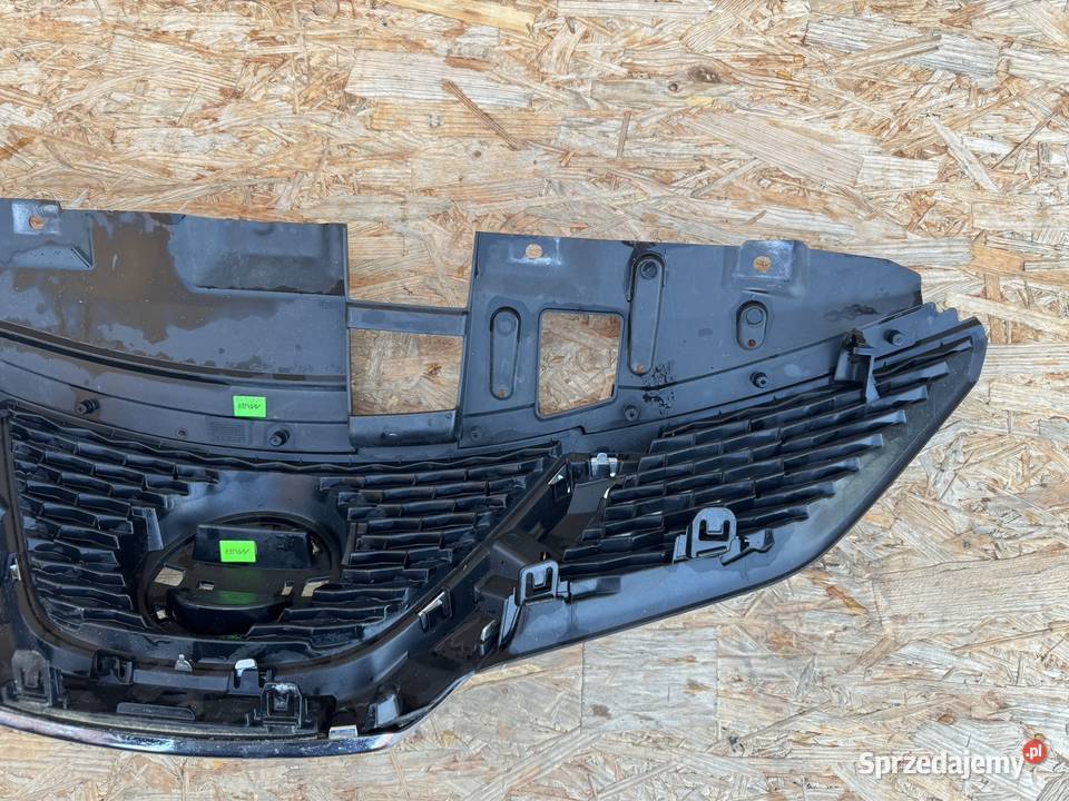Grill atrapa chłodnicy qashqai ii 2 j11 1417