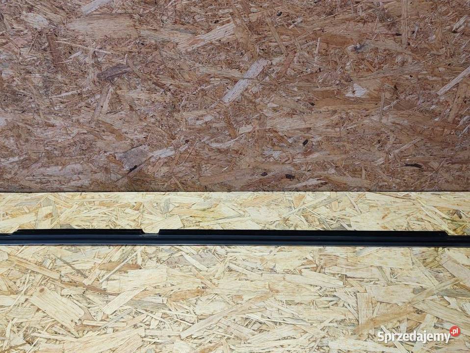 Listwa Zgarniająca Drzwi Lewy Tył Mercedes GL X osobowe