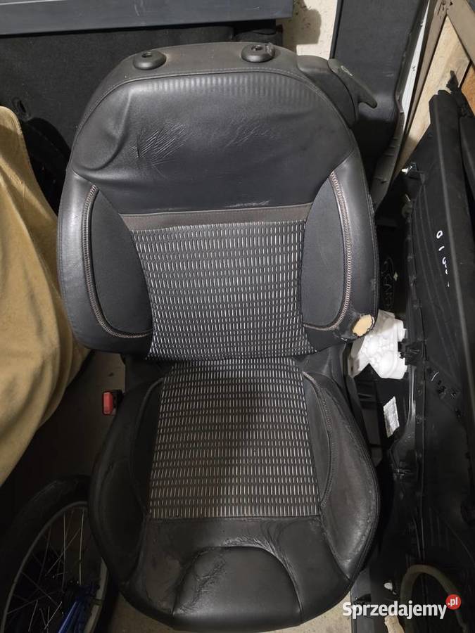 PEUGEOT 208 I LIFT FOTELE KOMPLET PRZEDNIE Lubin sprzedam