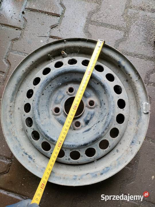 2 felgi stalowe 15 rozstaw 4x100 Sak 73 piasta Szczecin sprzedam