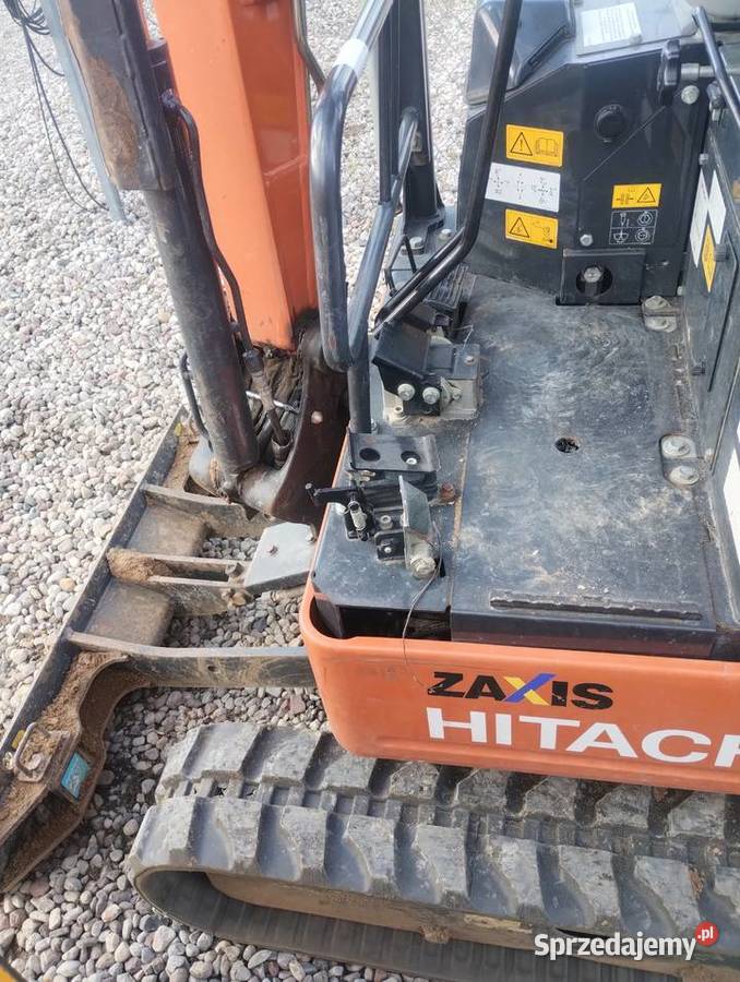 Minikoparka Hitachi ZX 19U 6YR