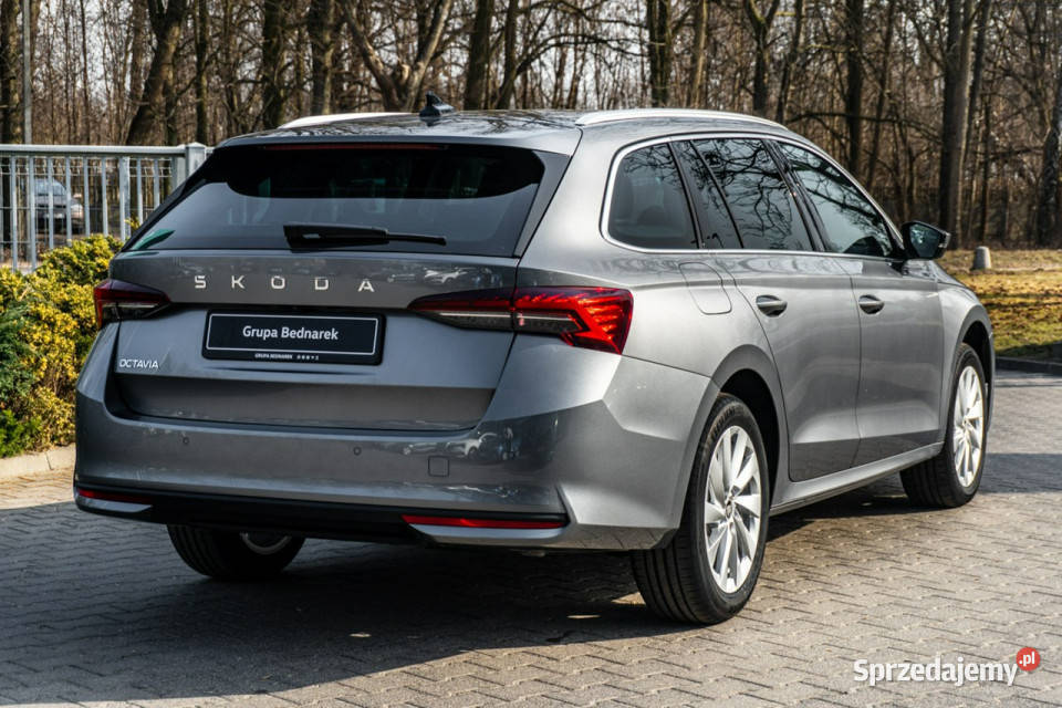 koda Octavia Combi Drive Selection 15 TSI mHEV pełny VAT Škoda Łódź sprzedam