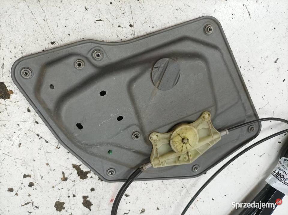 MECHANIZM SZYBY LEWY PRZÓD 3T 3T0837401A Skoda Części samochodowe świętokrzyskie