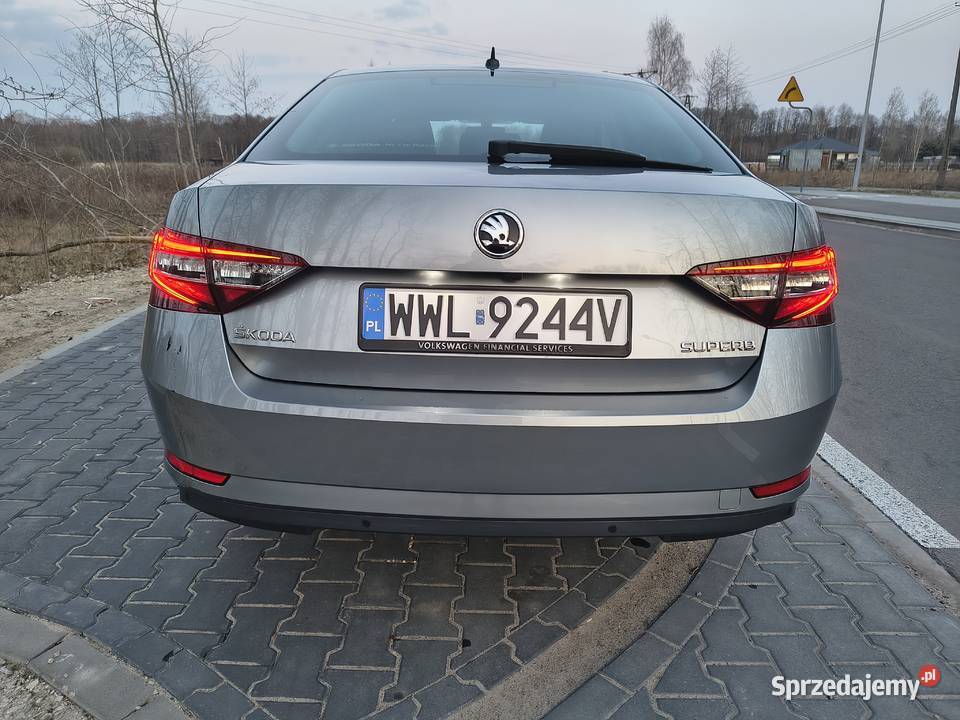 Sprzedamzamienię Superb 20 TDI nowy rozrząd aluminiowe felgi