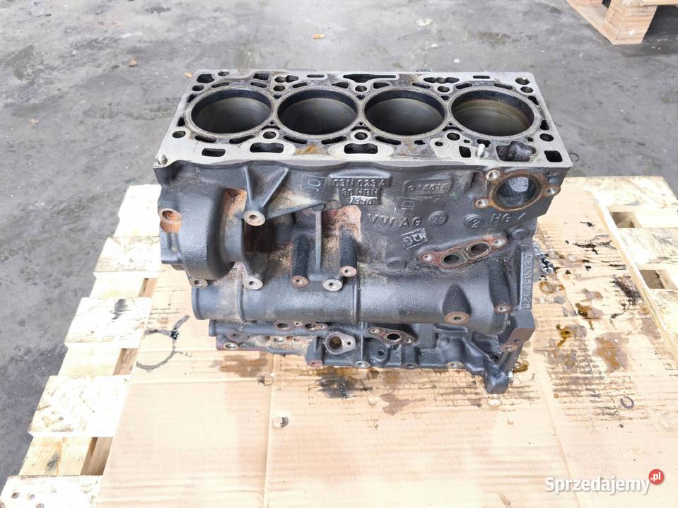 BLOK SILNIKA AUDI A4 B9 A5 8W 20 TDI DEU 03N023A sprzedam