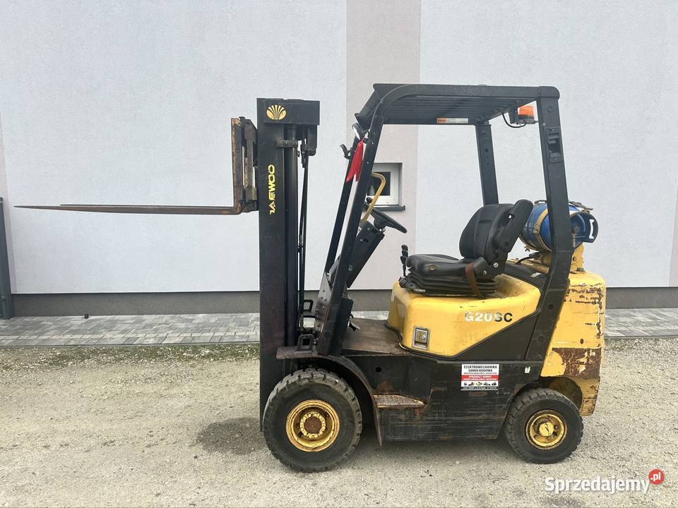 Wózek widłowy Daewoo 2t 45 m triplex wolny skok Pajęczno