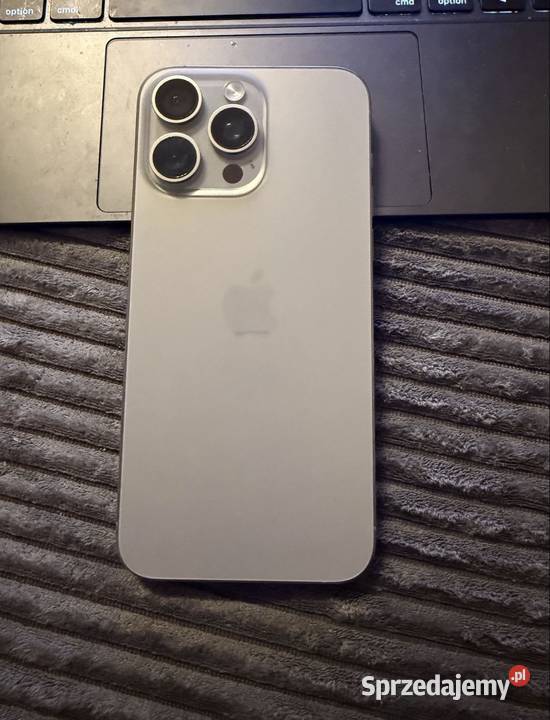 iPhone 15 pro 256gb
