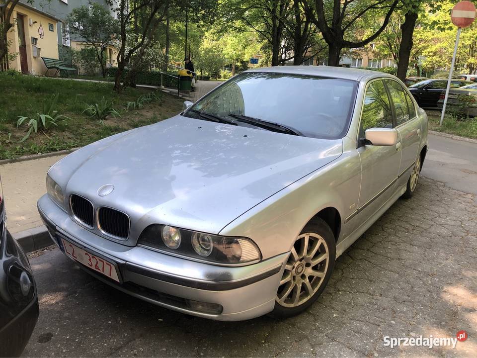 BMW E39 M52B25 z LPG MOZLIWA ZAMIANA srebrny Lublin sprzedam