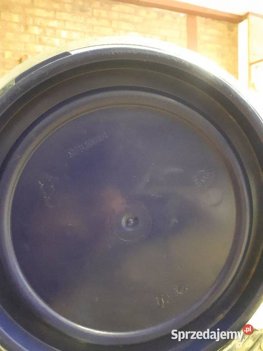 Beczka plastikowa z zamknięciem Wicko