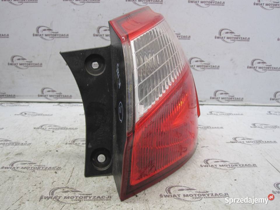 QASHQAI I J10 LIFT 11r lampa prawa tył Kielce