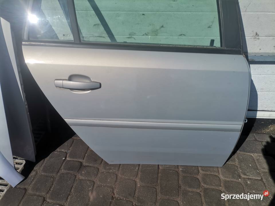 DRZWI PRAWY TYŁ OPEL VECTRA C FL KOMBI Z167 małopolskie Nowy Sącz