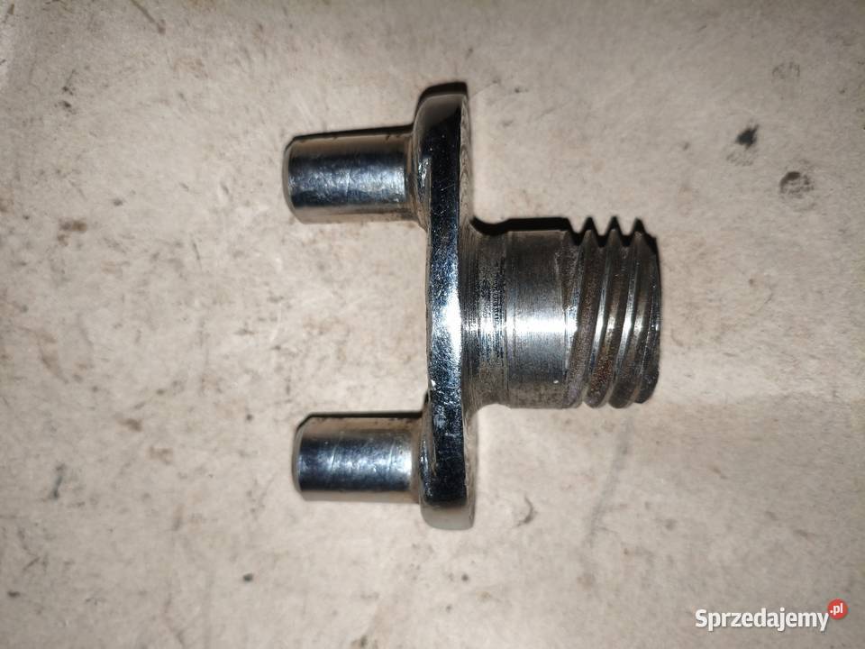 Widelec skrzyni biegów Ural typowo kół R18 Leszno