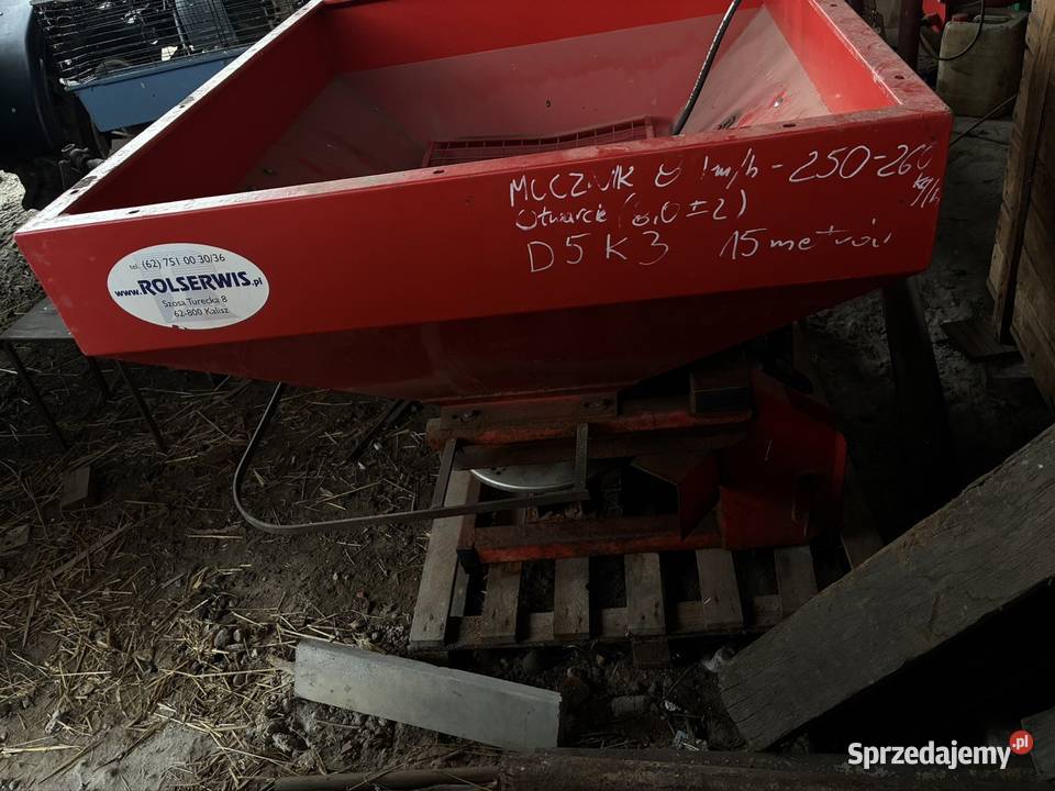 Rozsiewacz Jarmet 600 dwutalerzowy