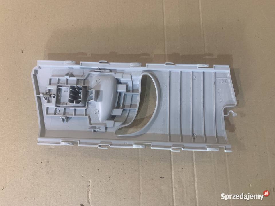 Osłona słupka B lewa 2GA868311 vw troc Wyposażenie wnętrza Szczecin sprzedam
