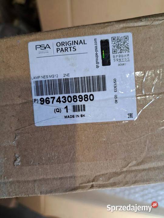 lampa przeciwmgielna tylna tył Opel Corsa F C41