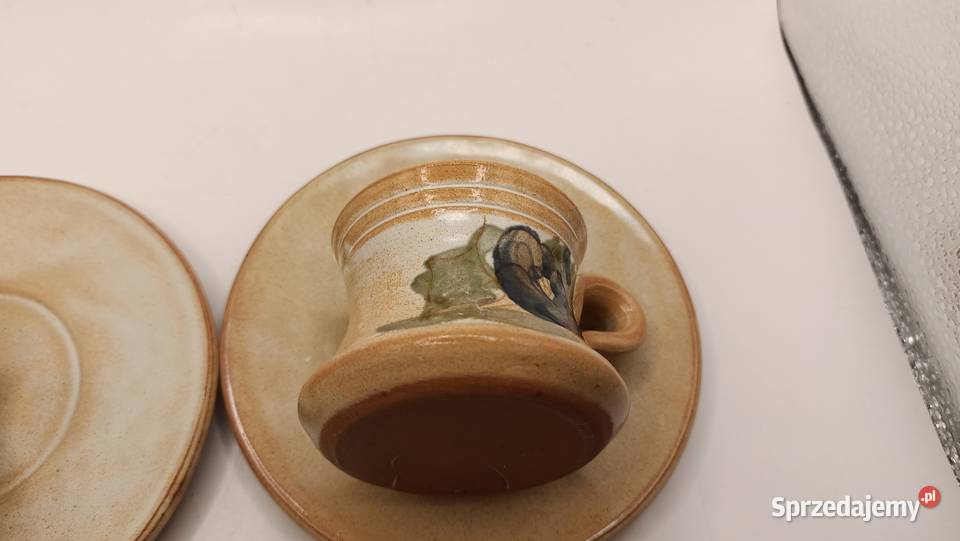 Filiżanka mniejsza ze spodkiem dwa razy Zamość sprzedam