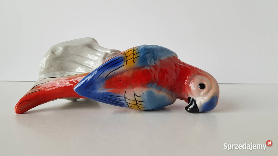 Sygnowana figurka Papuga Steatyt Katowice Dąbrowa Górnicza