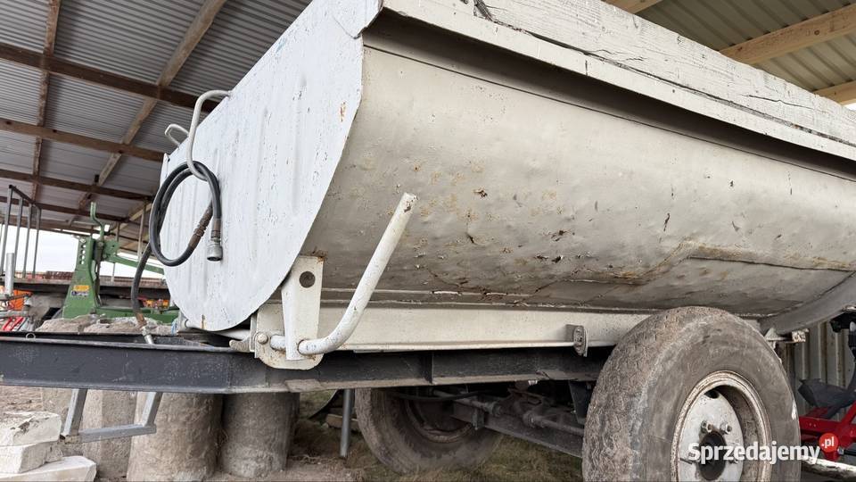 Przyczepa wywrotka jednoosiowa Rolnictwo Radomyśl Wielki