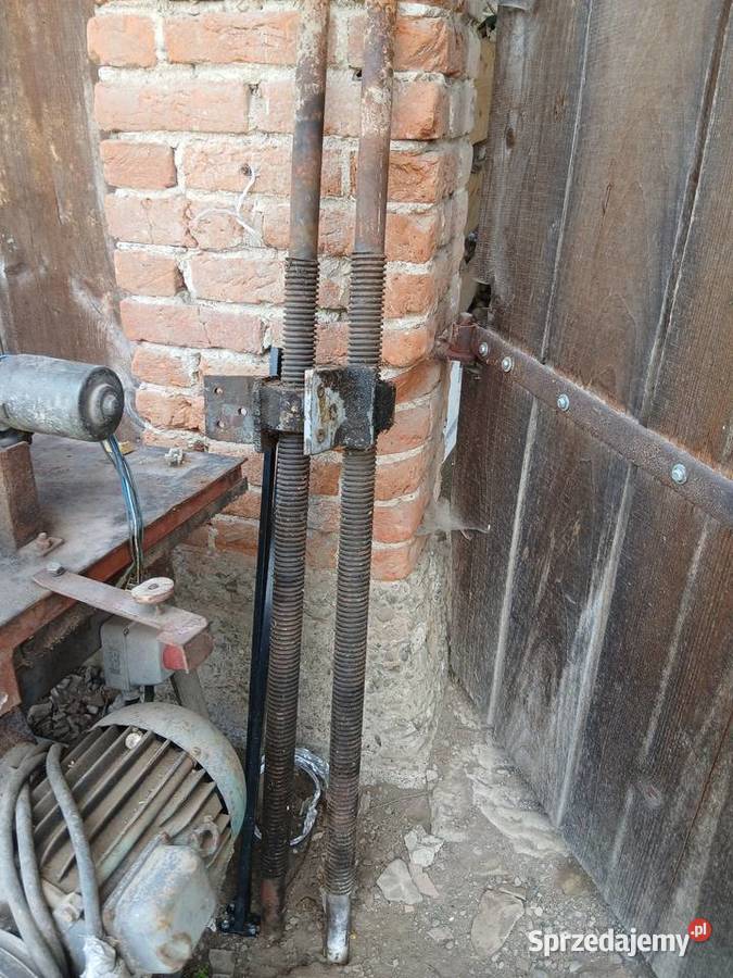 2 sztuki śrub do tartaku z nakretkami Dubiecko