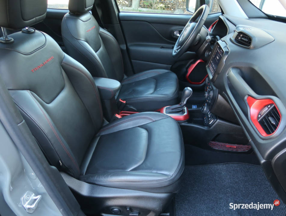 Jeep Renegade 4xe szary Piaseczno