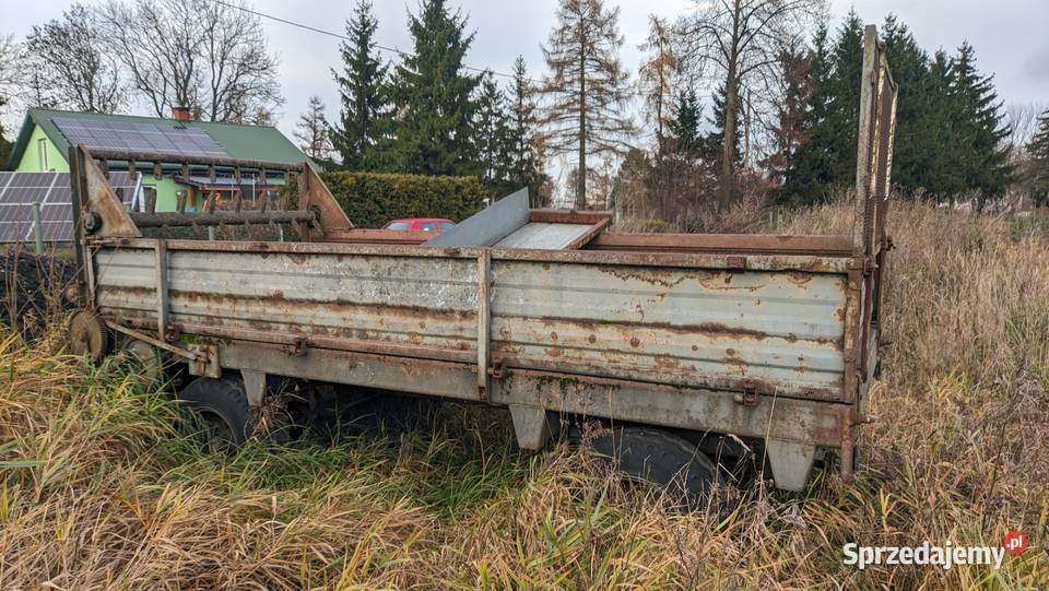 Rozrzutnik obornika dwuosiowy