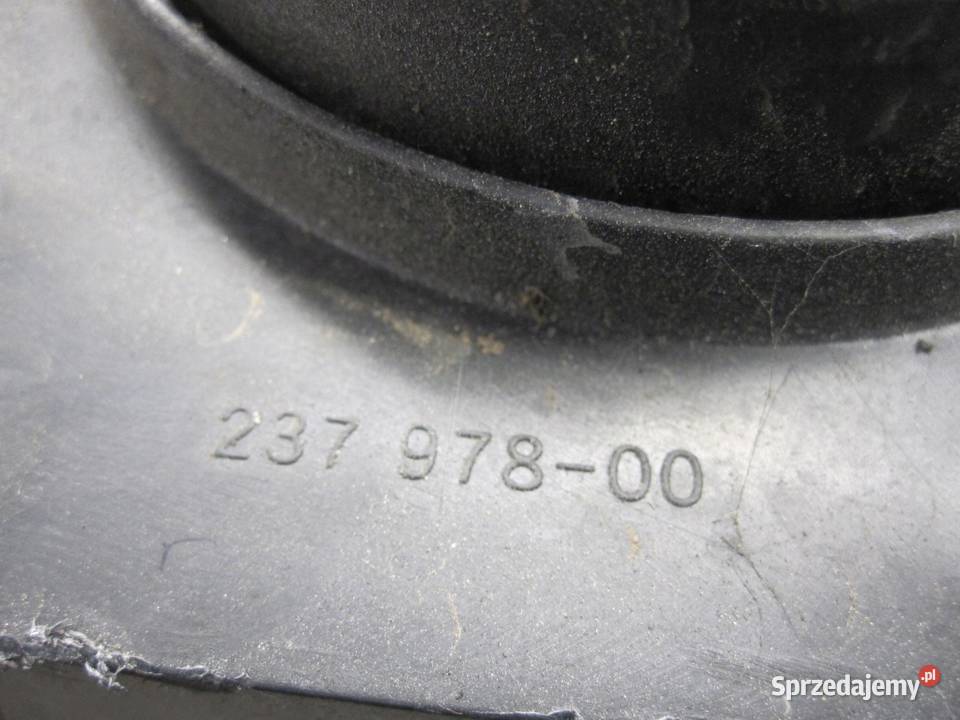 HONDA CRV II 04r lampa prawa przód 23797800 osobowe