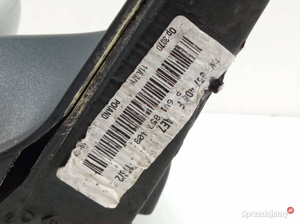 LUSTERKO PRAWE 6PIN EUROPA LA7W 6V1857408F Skoda