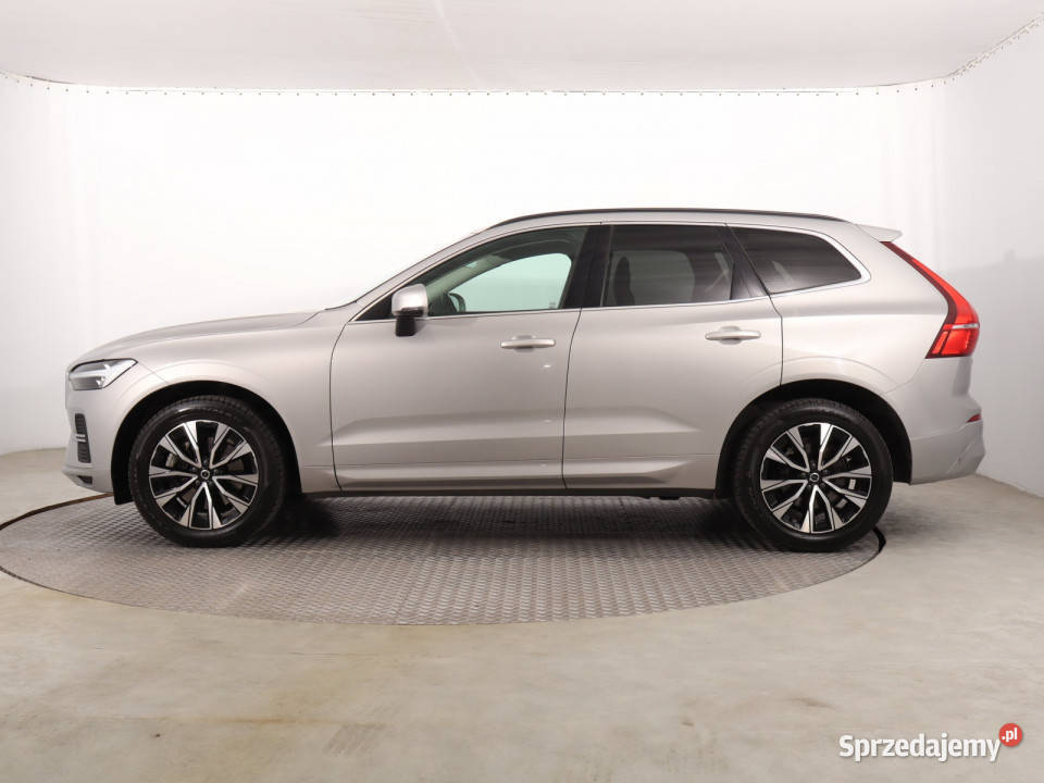 Volvo XC60 B4 AWD sprzedam