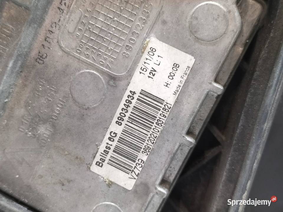 LAMPA PRZÓD PRAWA XENON EUROPA 1111181 Volvo S60