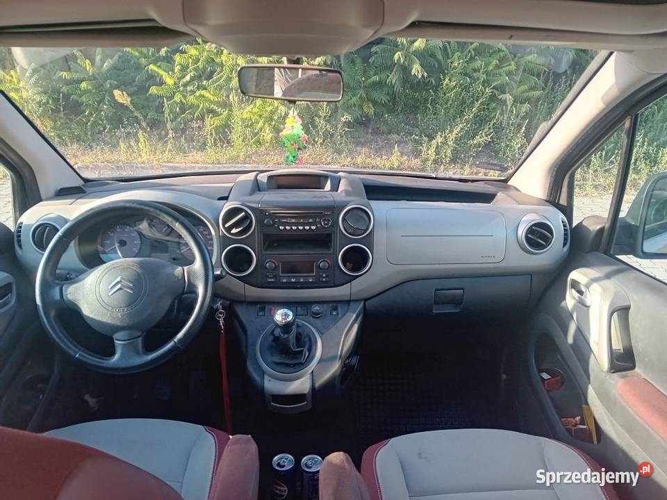 Berlingo multispace 16 hdi 90 mały przebieg manualna Świdnik sprzedam