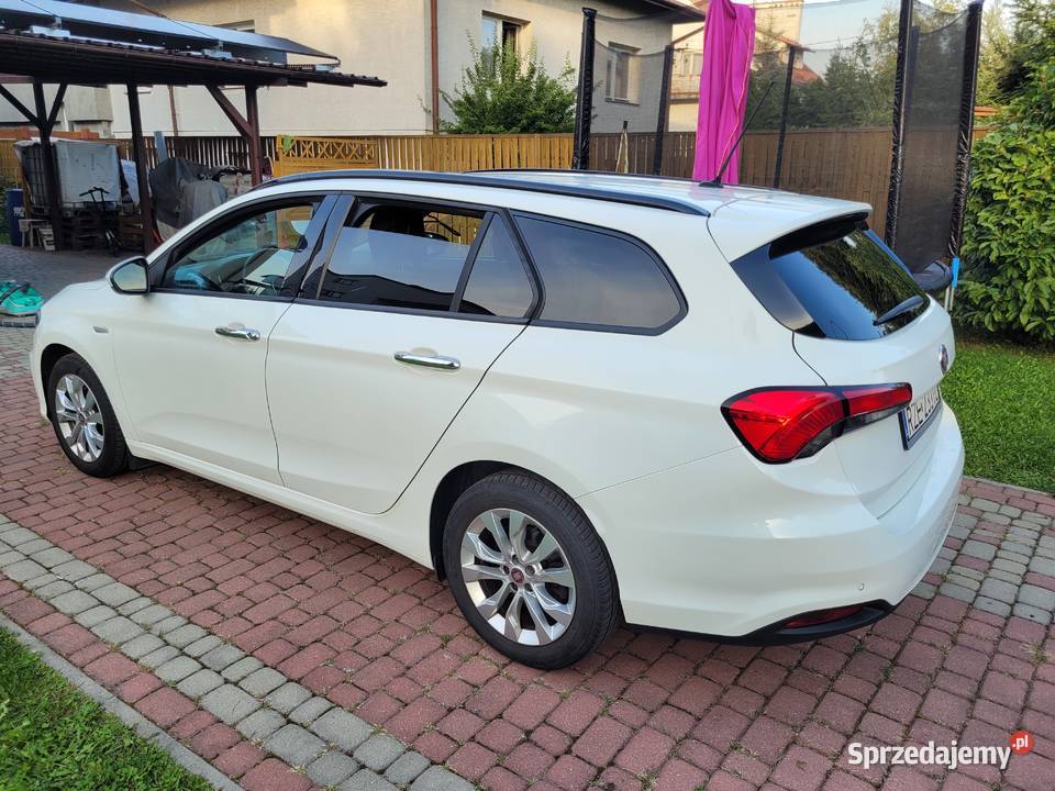 Fiat Tipo SW kombi 13MJet Lounge tempomat radar podkarpackie