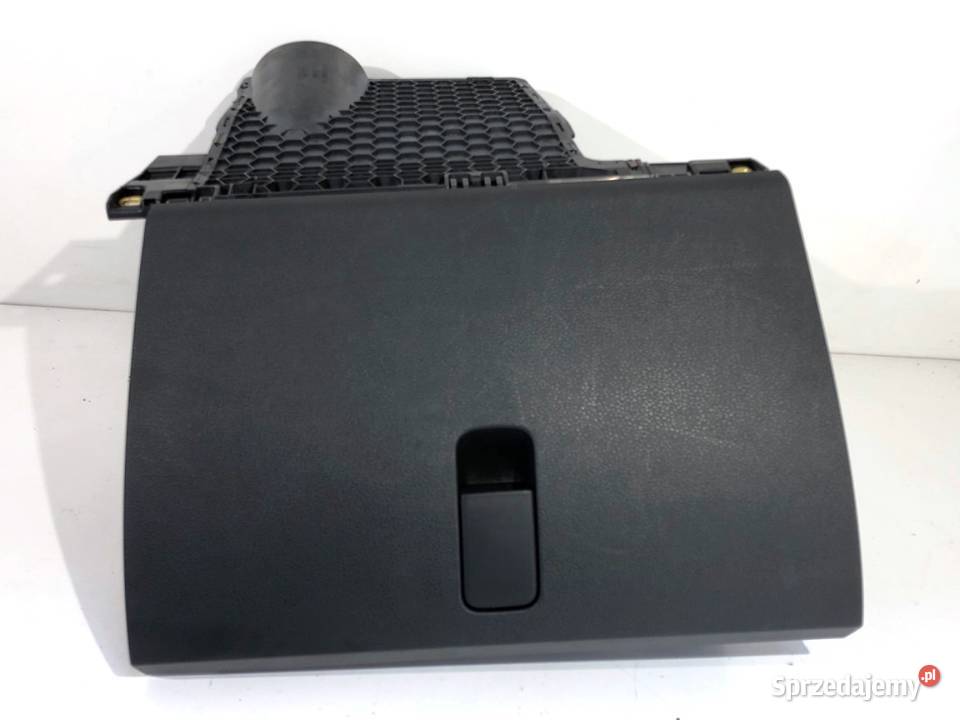 SCHOWEK PASAŻERA SKODA FABIA III Hatchback Schowki, półki sprzedam