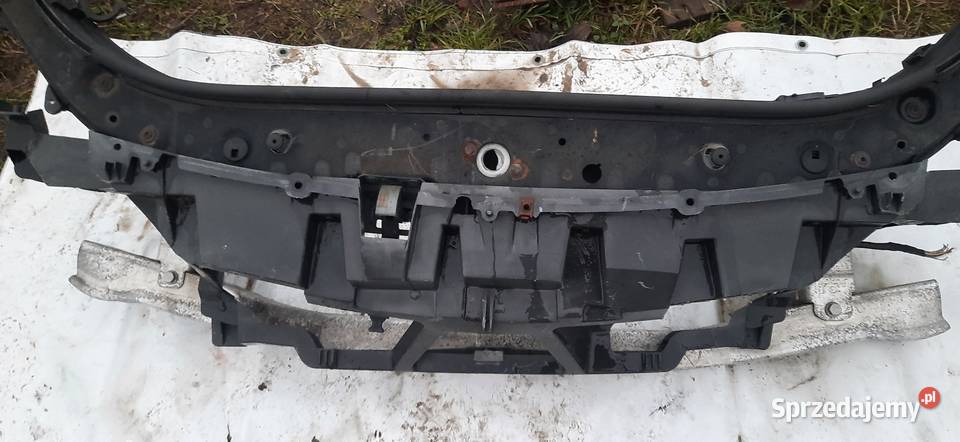 Renault scenic pas przedni wzmocnienie zbelką części blacharskie Siechnice