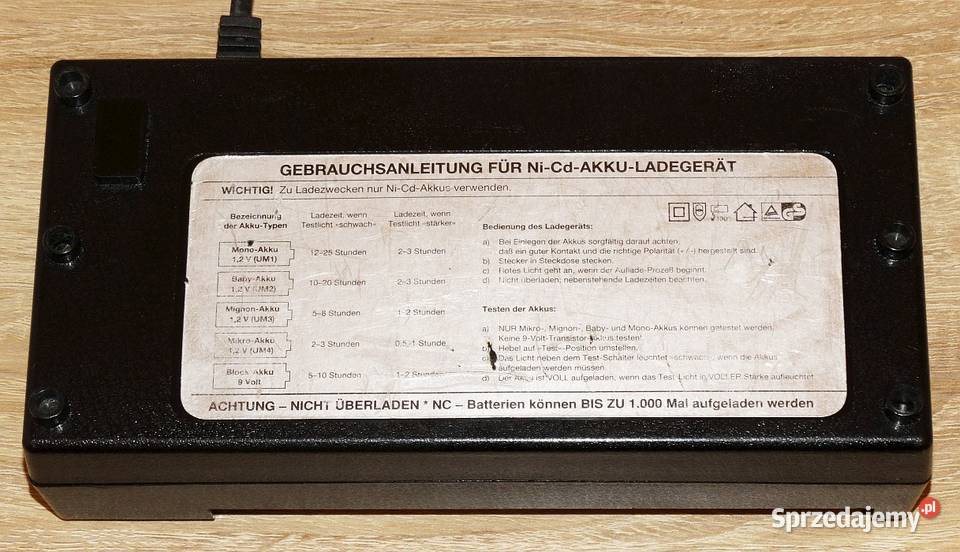 Ładowarka uniwersalna C34 ogniw NiCd NiMH AAA do Elektronika Gliwice sprzedam