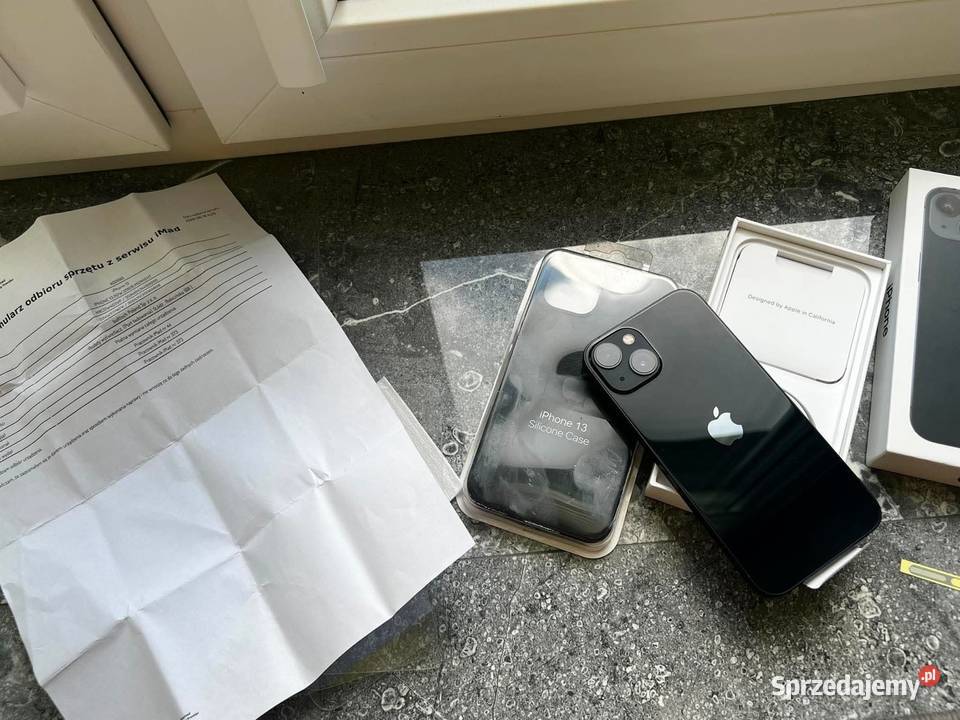 Nowy iPhone 13 czarny Łańcut