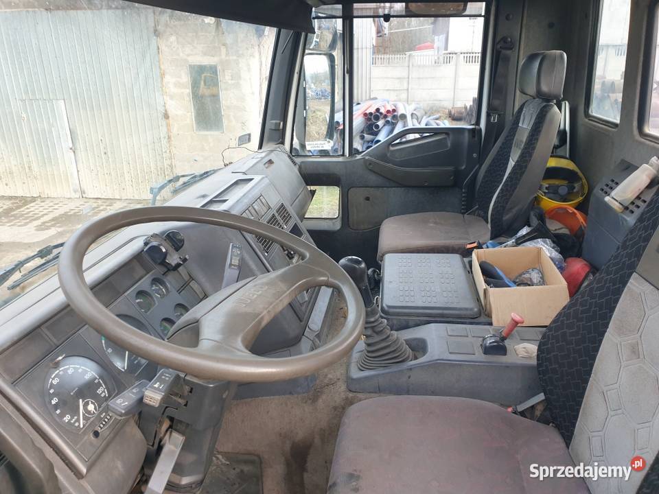 Laweta specjalnyIveco cursor Rok produkcji 2002 Dąbrowa Górnicza