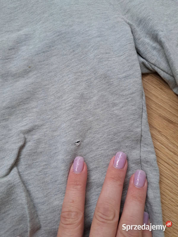 Szare dresy AMISU S wygoda na co dzień Trąbki Wielkie sprzedam