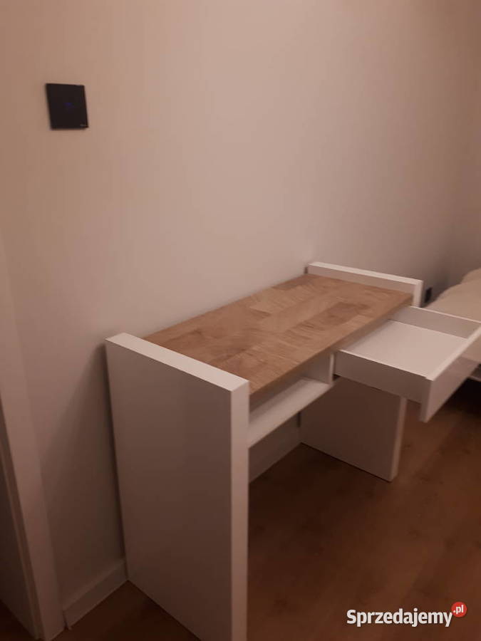 Toaletka biurko świętokrzyskie Ostrowiec Świętokrzyski sprzedam