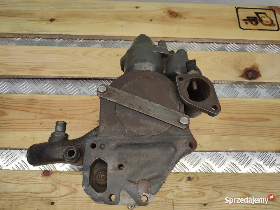 Pompa wody Valtra N 101 73465 Pozostałe Wilkowo