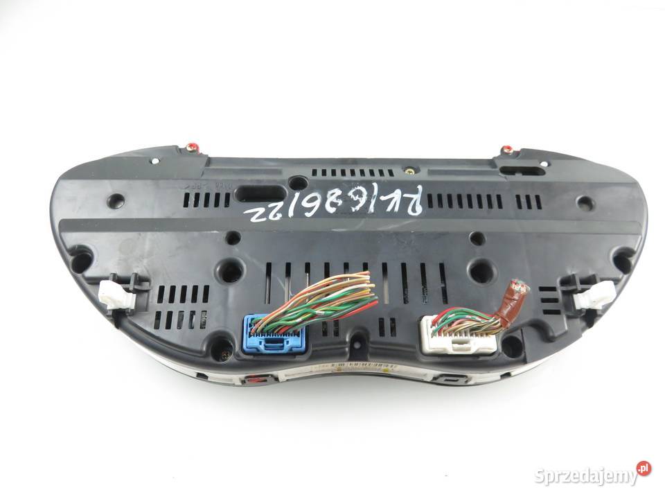 LICZNIK TOYOTA AVENSIS II T25 20 D4D 8380005630H