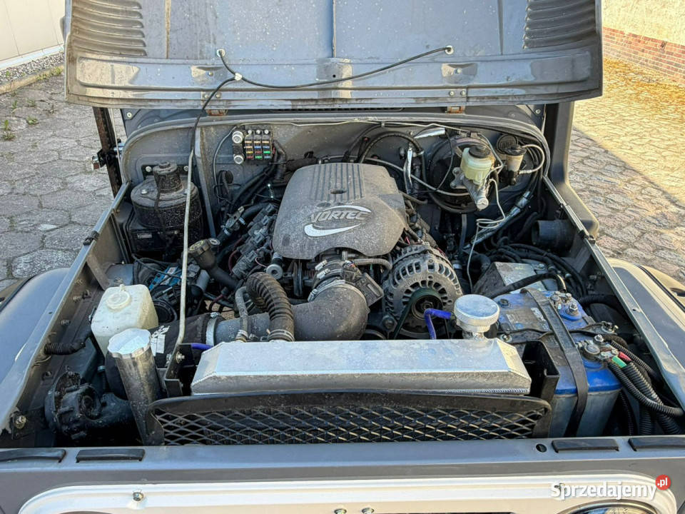 Toyota FJ Cruiser FJ40 Odrestaurowany V8 280 ARB Koszalin